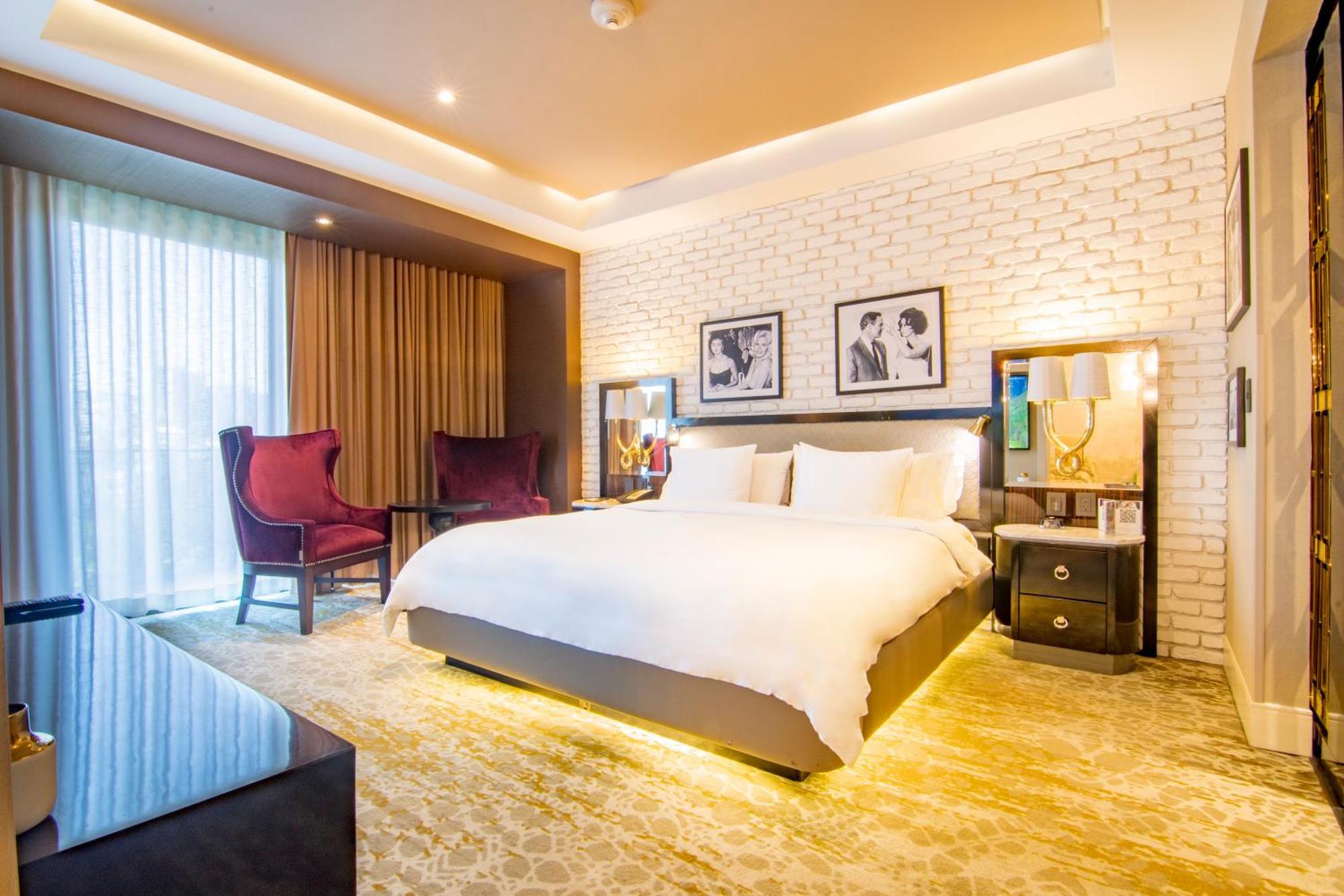 K Tower Boutique Hotel By Lucerna Тихуана Экстерьер фото