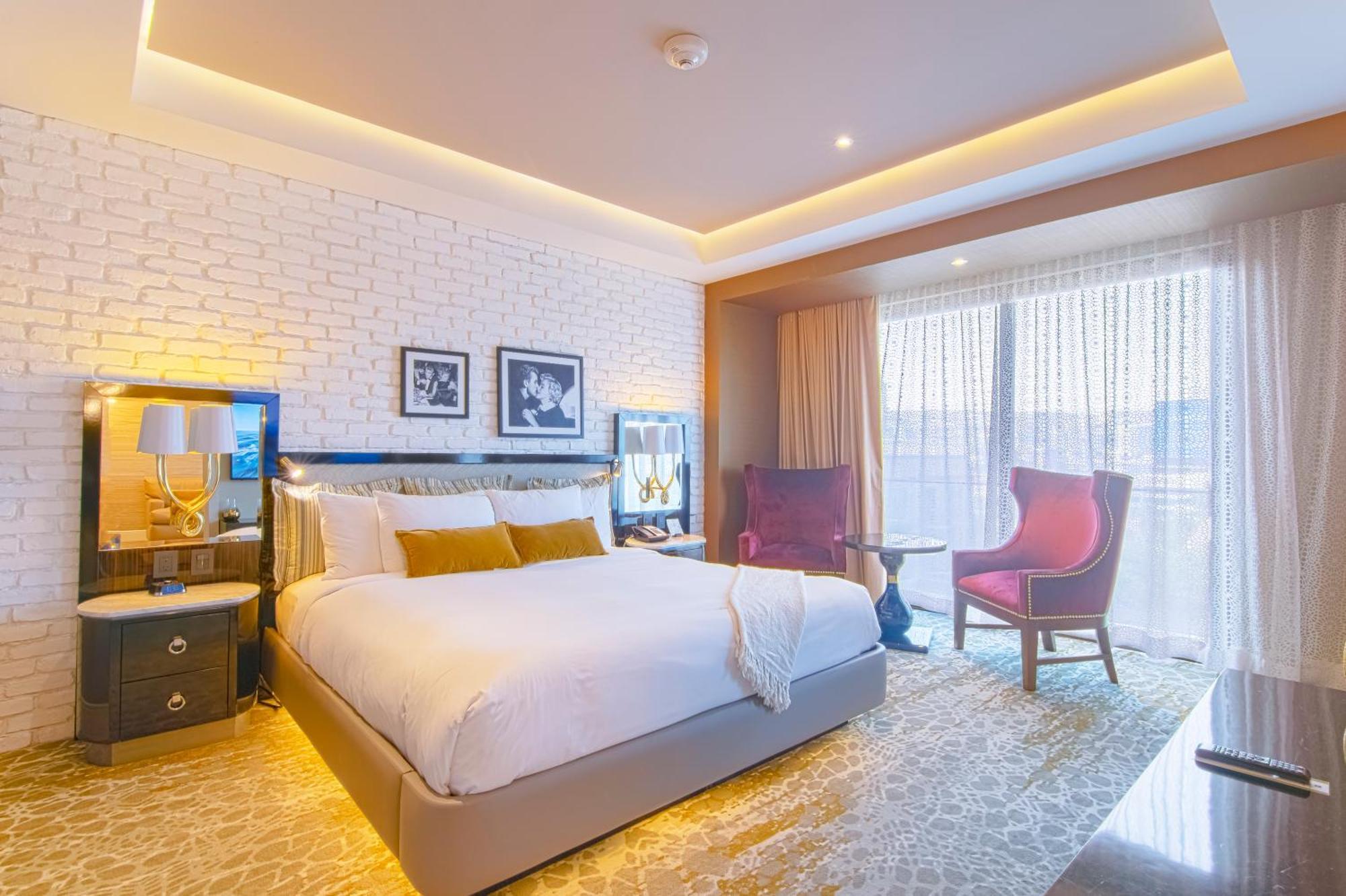 K Tower Boutique Hotel By Lucerna Тихуана Экстерьер фото
