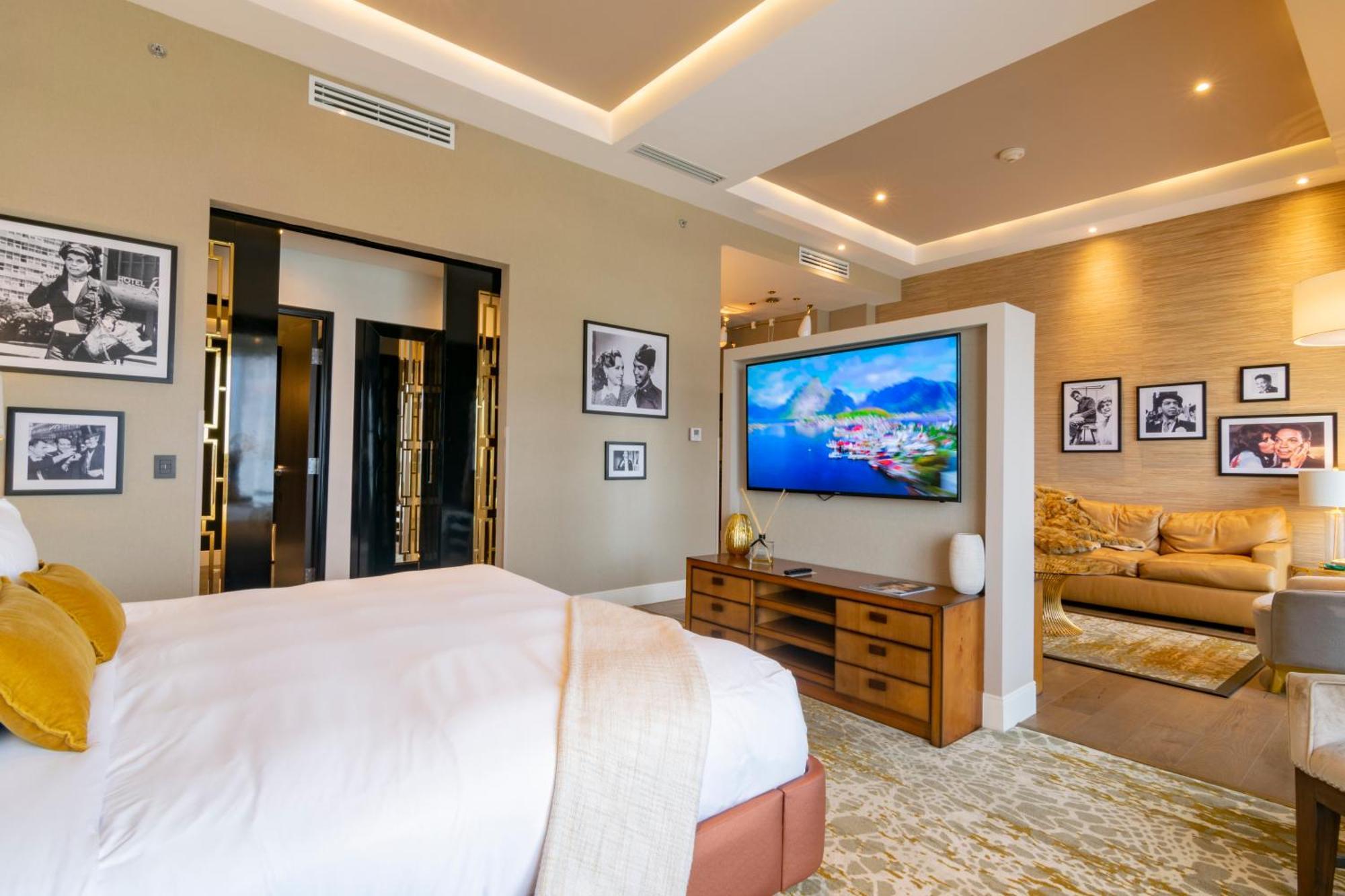 K Tower Boutique Hotel By Lucerna Тихуана Экстерьер фото